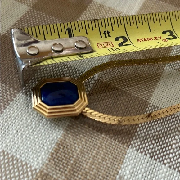 Elegant Gold Plated and Blue Necklace and Earring Set - Picture 6 of 6